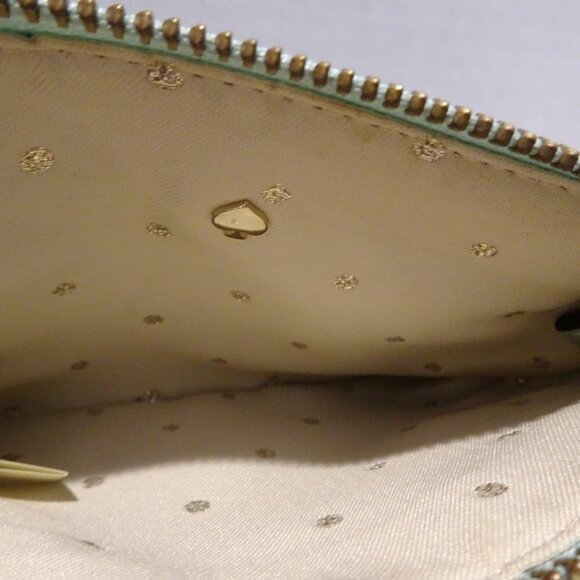 Kate Spade Mercer Isle Bee Perforated Mint Green Leather Wristlet Coin Purse - Picture 5 of 5